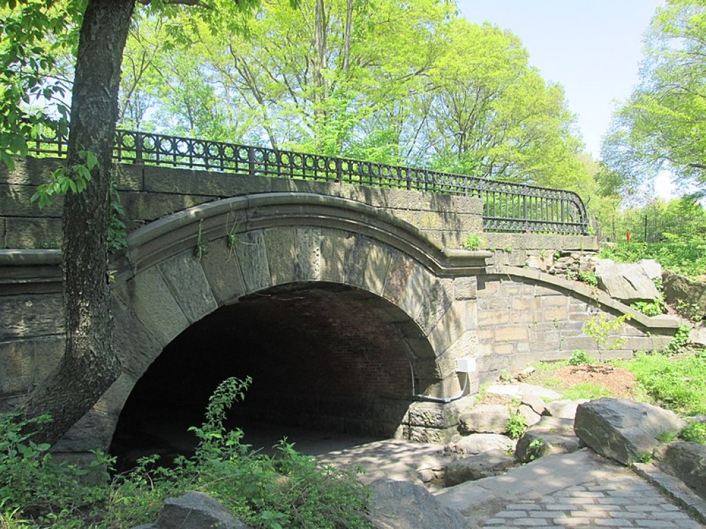 Springbanks Arch